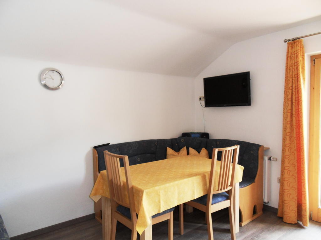 Ferienwohnung Konrad Pfeifer شرنز الغرفة الصورة